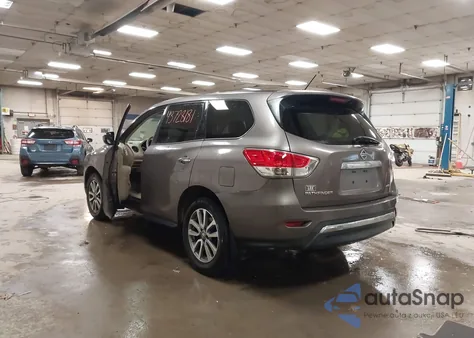 2014 Nissan Pathfinder S from USA, damaged, VIN 5N1AR2MM7EC610241